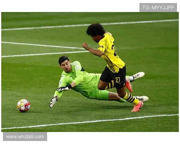 法甲门将扑救高光时刻及精彩扑救技术解析